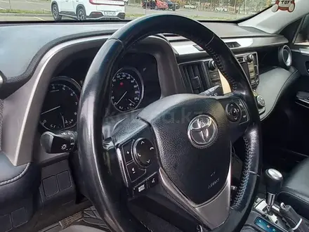 Toyota RAV4 2017 года за 9 800 000 тг. в Астана – фото 21