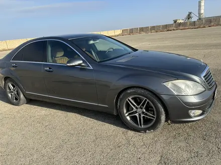 Mercedes-Benz S 350 2007 года за 7 300 000 тг. в Актау – фото 2