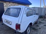 ВАЗ (Lada) Lada 2121 2000 года за 900 000 тг. в Атырау – фото 3