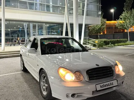 Hyundai Sonata 2002 года за 2 300 000 тг. в Кызылорда – фото 2