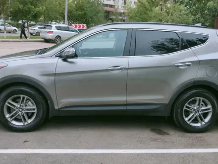 Hyundai Santa Fe 2017 года за 10 500 000 тг. в Караганда – фото 3