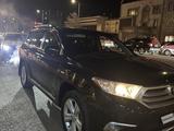 Toyota Highlander 2012 года за 12 100 000 тг. в Атырау – фото 3