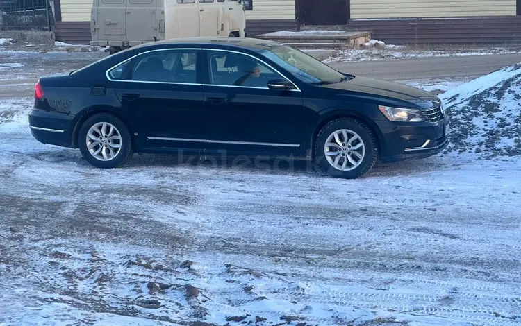 Volkswagen Passat 2016 года за 3 800 000 тг. в Атырау