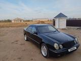Mercedes-Benz E 320 2000 года за 3 500 000 тг. в Актобе – фото 3