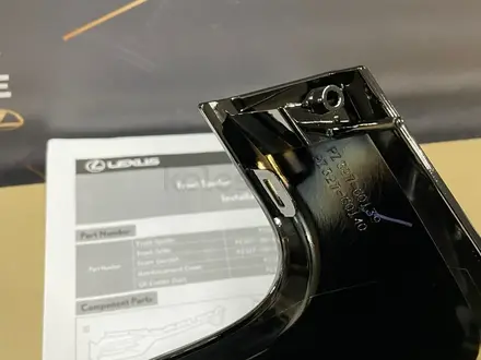 Нижний молдинг решетки Heritage Balck Vision LX570 за 380 000 тг. в Алматы – фото 6