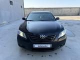 Toyota Camry 2008 года за 3 800 000 тг. в Туркестан – фото 2