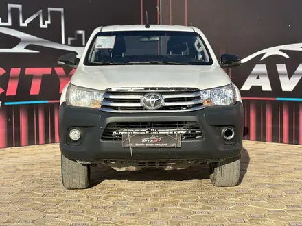 Toyota Hilux 2019 года за 12 200 000 тг. в Атырау – фото 2