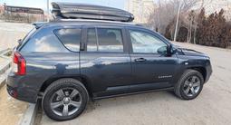 Jeep Compass 2014 года за 7 200 000 тг. в Актау – фото 2