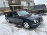 Mercedes-Benz E 280 1998 года за 3 500 000 тг. в Актобе – фото 2