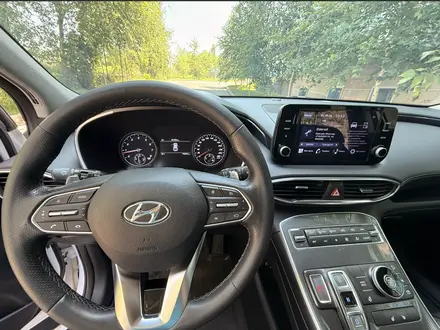 Hyundai Santa Fe 2021 года за 12 300 000 тг. в Алматы – фото 16