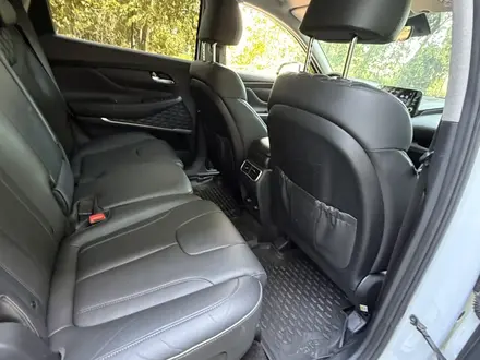 Hyundai Santa Fe 2021 года за 12 300 000 тг. в Алматы – фото 19