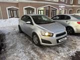 Chevrolet Aveo 2015 годаүшін3 600 000 тг. в Астана – фото 2