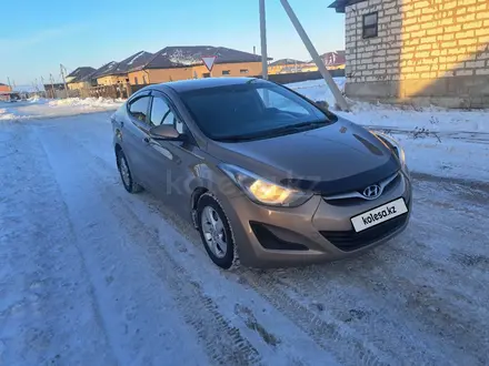 Hyundai Elantra 2014 года за 6 000 000 тг. в Астана