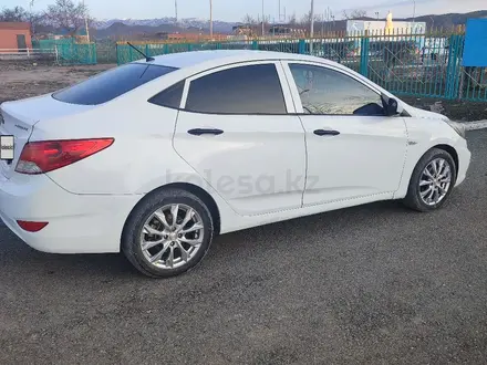 Hyundai Accent 2014 годаүшін4 200 000 тг. в Усть-Каменогорск – фото 6