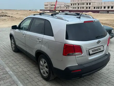 Kia Sorento 2010 года за 5 950 000 тг. в Актау – фото 3