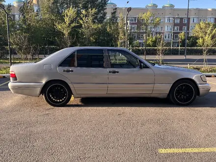 Mercedes-Benz S 320 1996 года за 4 100 000 тг. в Астана – фото 7