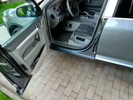 Porsche Cayenne 2004 года за 4 900 000 тг. в Алматы – фото 13