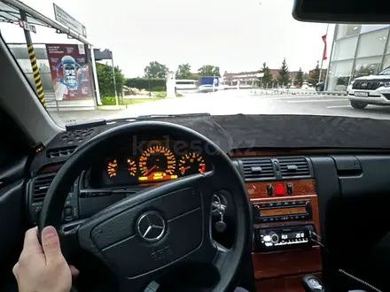 Mercedes-Benz E 280 1999 года за 3 700 000 тг. в Астана – фото 19