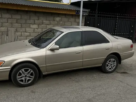 Toyota Camry 2001 года за 3 500 000 тг. в Текели – фото 4