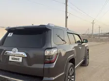 Toyota 4Runner, 2015