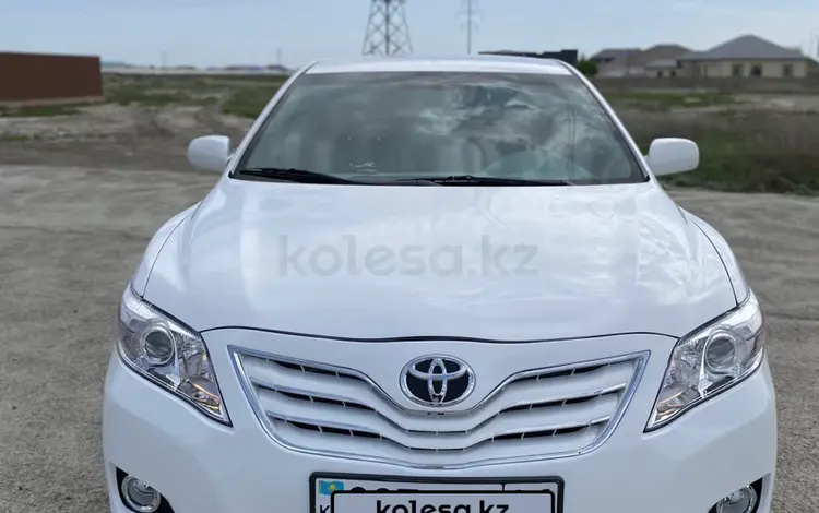 Toyota Camry 2010 годаfor7 000 000 тг. в Атырау