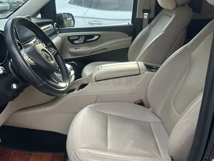 Mercedes-Benz V 250 2020 года за 34 000 000 тг. в Алматы – фото 14