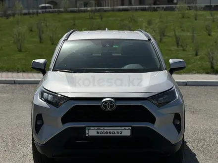 Toyota RAV4 2021 года за 15 300 000 тг. в Усть-Каменогорск – фото 7