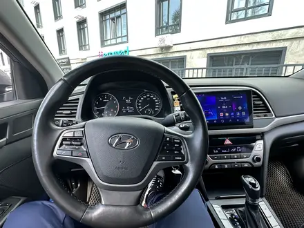 Hyundai Elantra 2019 года за 8 490 000 тг. в Усть-Каменогорск – фото 7