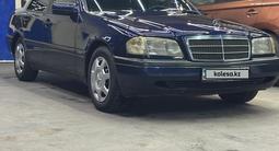 Mercedes-Benz C 200 1995 года за 2 850 000 тг. в Караганда – фото 4