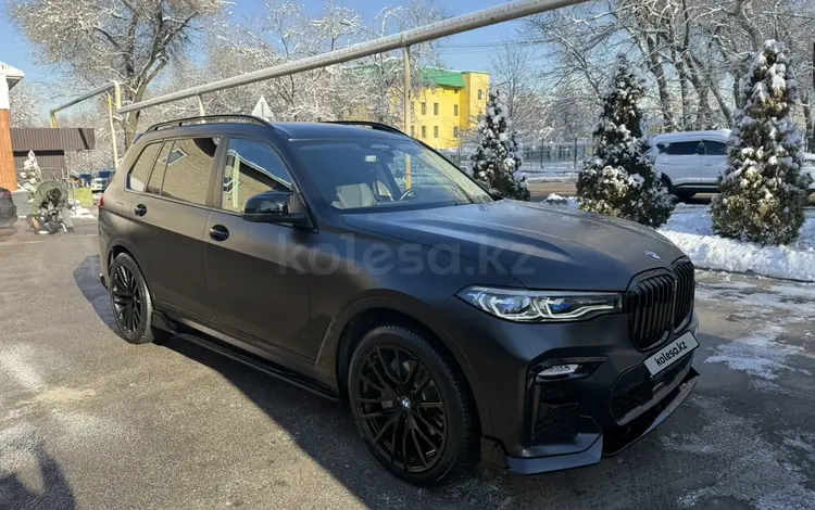 BMW X7 2022 года за 45 000 000 тг. в Алматы