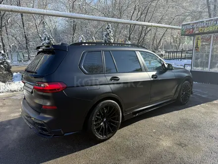 BMW X7 2022 года за 45 000 000 тг. в Алматы – фото 3