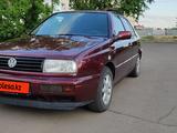 Volkswagen Vento 1993 годаүшін1 600 000 тг. в Астана
