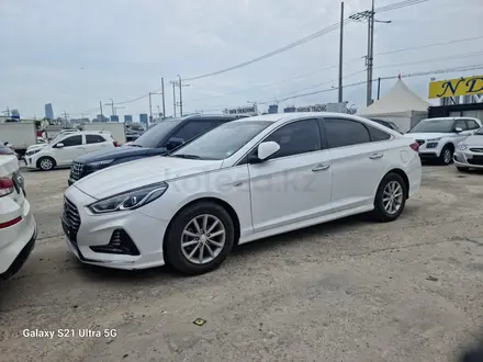 Hyundai Sonata 2018 года за 8 000 000 тг. в Астана – фото 2