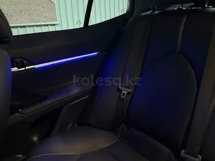 Toyota Camry 2023 года за 13 500 000 тг. в Тараз – фото 6