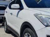 Hyundai Santa Fe 2013 года за 9 600 000 тг. в Актобе – фото 5