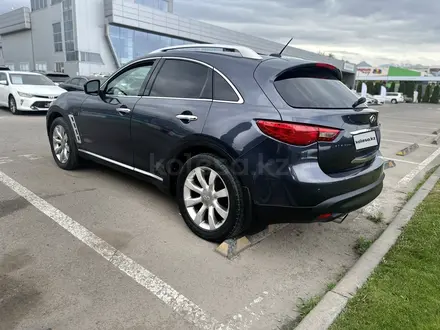 Infiniti FX35 2009 года за 10 000 000 тг. в Алматы – фото 4