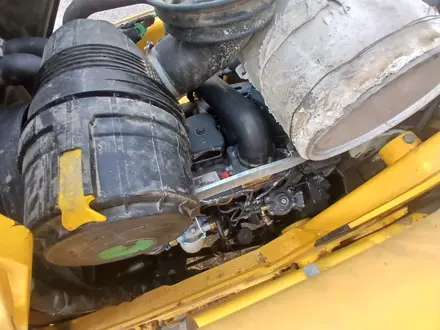 Komatsu  WB93R-5 2014 года за 18 000 000 тг. в Алматы – фото 6