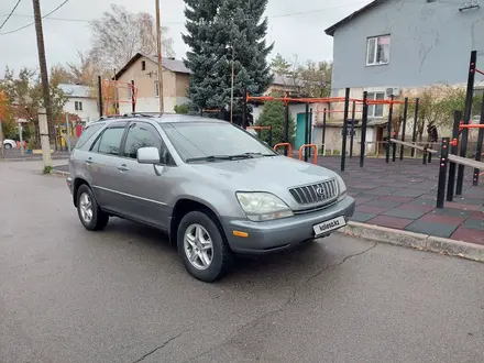 Lexus RX 300 2001 года за 5 300 000 тг. в Алматы – фото 4