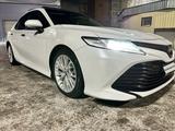 Toyota Camry 2020 года за 15 000 000 тг. в Астана