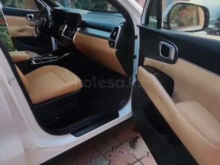 Kia Sorento 2022 года за 17 900 000 тг. в Алматы – фото 31