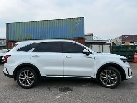Kia Sorento 2022 года за 17 900 000 тг. в Алматы – фото 4