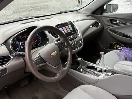 Chevrolet Malibu 2017 года за 7 500 000 тг. в Алматы – фото 5