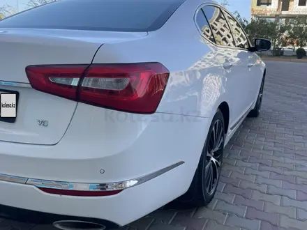 Kia Cadenza 2015 года за 9 500 000 тг. в Актау – фото 3