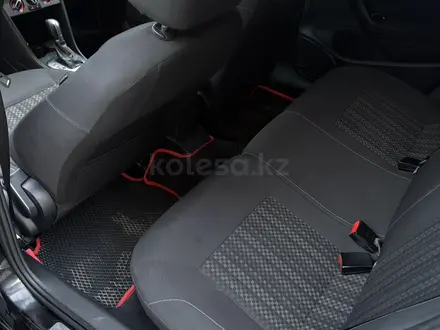 Volkswagen Polo 2018 года за 5 199 000 тг. в Актобе – фото 19