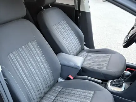 Volkswagen Polo 2018 года за 5 199 000 тг. в Актобе – фото 22