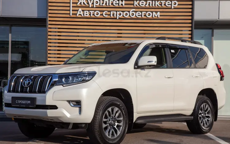Toyota Land Cruiser Prado 2022 года за 28 900 000 тг. в Алматы