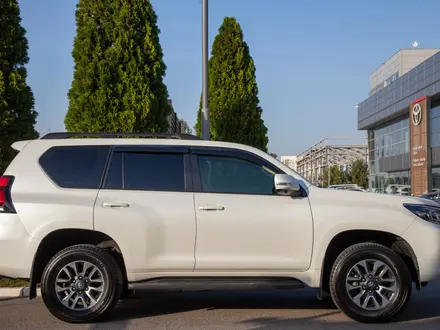 Toyota Land Cruiser Prado 2022 года за 28 900 000 тг. в Алматы – фото 8