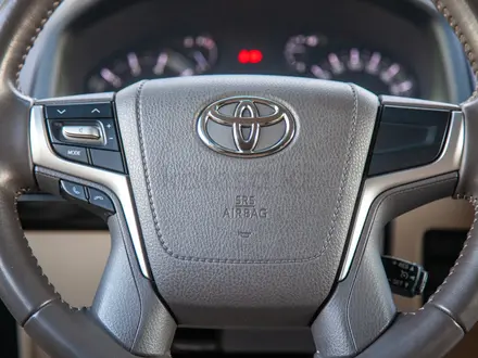 Toyota Land Cruiser Prado 2022 года за 28 900 000 тг. в Алматы – фото 16