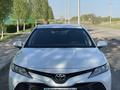 Toyota Camry 2020 года за 11 700 000 тг. в Астана