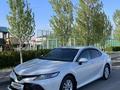 Toyota Camry 2020 года за 11 700 000 тг. в Астана – фото 3